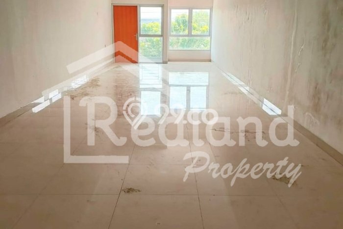 LOKASI BISNIS! Ruko For Rent di Pedurungan, Luas 240m², Akses Strategis LOKASI BISNIS! Ruko For Rent di Pedurungan, Luas 240m², Akses Strategis