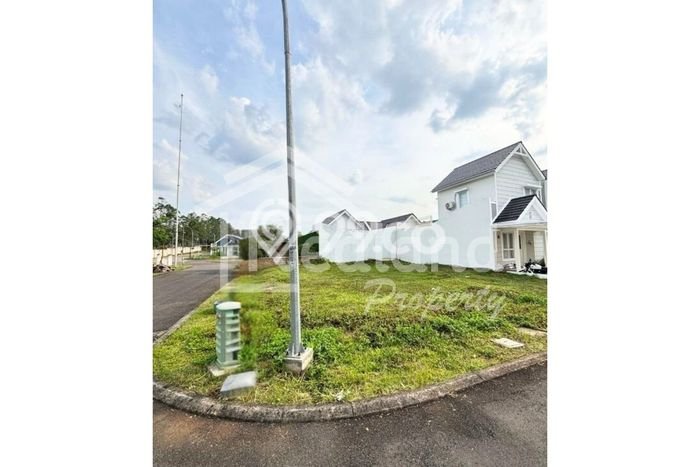 Tanah Kavling Dijual di BSB City, Semarang dengan Luas Tanah 179m2 Tanah Kavling Dijual di BSB City, Semarang dengan Luas Tanah 179m2