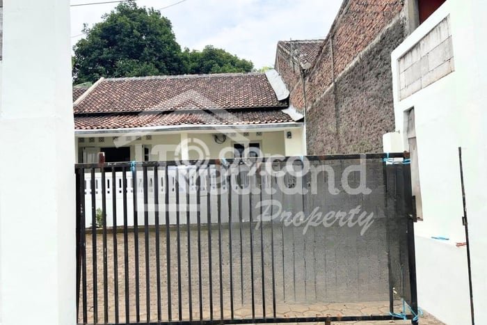 Dijual Rumah 4 Kamar Lokasi Ideal Nyaman dan Strategis di Batang Dijual Rumah 4 Kamar Lokasi Ideal Nyaman dan Strategis di Batang