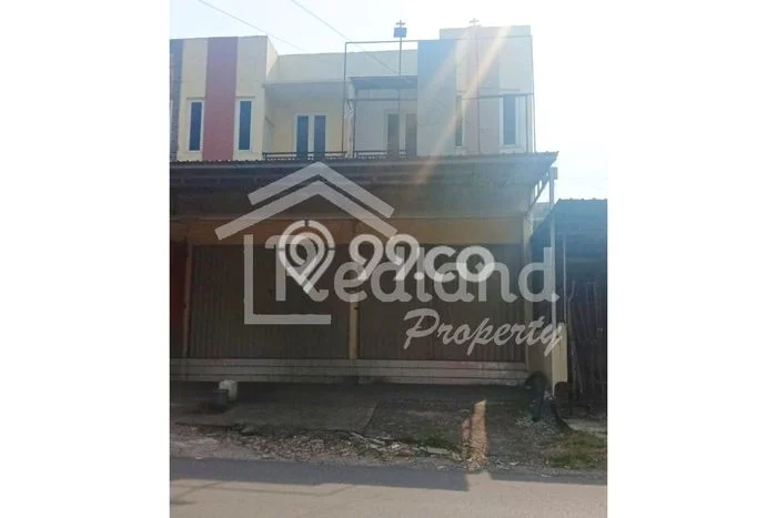 Ruko Disewakan di Area Ramai Tembalang, Semarang Ruko Disewakan di Area Ramai Tembalang, Semarang