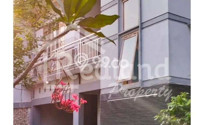 Rumah Kost untuk Dijual di Semarang Selatan dengan 16 KT, 5 KM, Luas 434m2 Rumah Kost untuk Dijual di Semarang Selatan dengan 16 KT, 5 KM, Luas 434m2