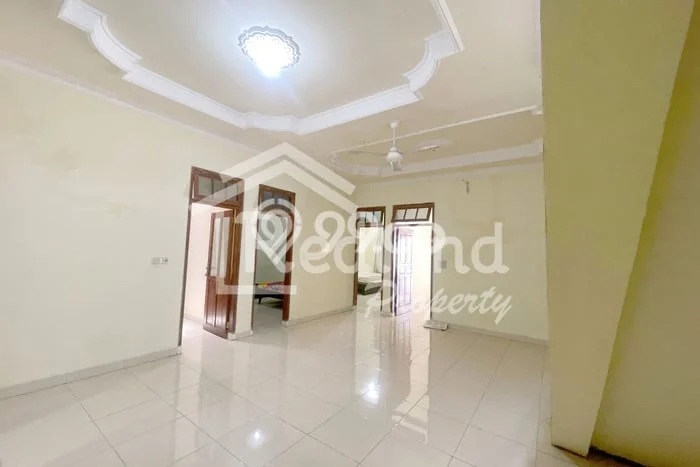 Rumah di Pekalongan Selatan, 5 KT, Lingkungan Premium, Luas 400m² Bangunan 300m² Rumah di Pekalongan Selatan, 5 KT, Lingkungan Premium, Luas 400m² Bangunan 300m²
