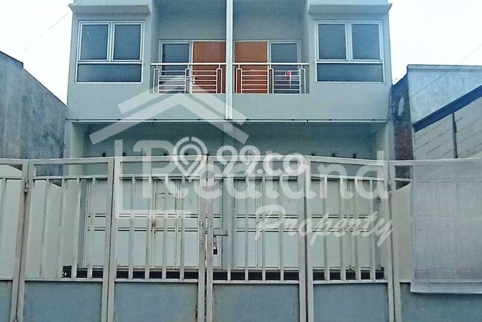 LOKASI BISNIS! Ruko For Rent di Pedurungan, Luas 240m², Akses Strategis LOKASI BISNIS! Ruko For Rent di Pedurungan, Luas 240m², Akses Strategis