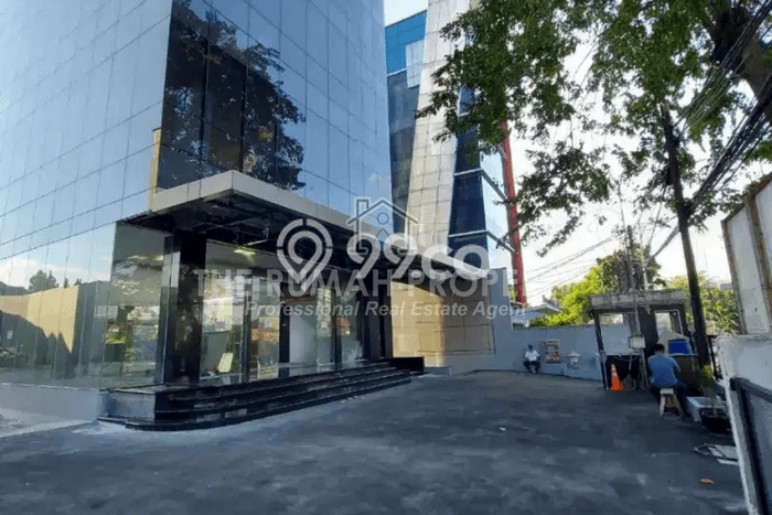 Unit Kantor Dijual di Jakarta Selatan LT 710m2 & LB 2700m2 Unit Kantor Dijual di Jakarta Selatan LT 710m2 & LB 2700m2