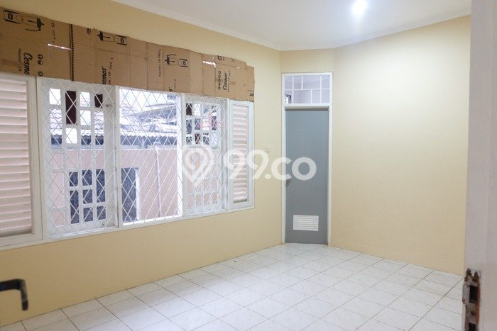 Jual Rumah Bagus Siap Huni LB 140m2 di Cibodas, Tangerang Jual Rumah Bagus Siap Huni LB 140m2 di Cibodas, Tangerang