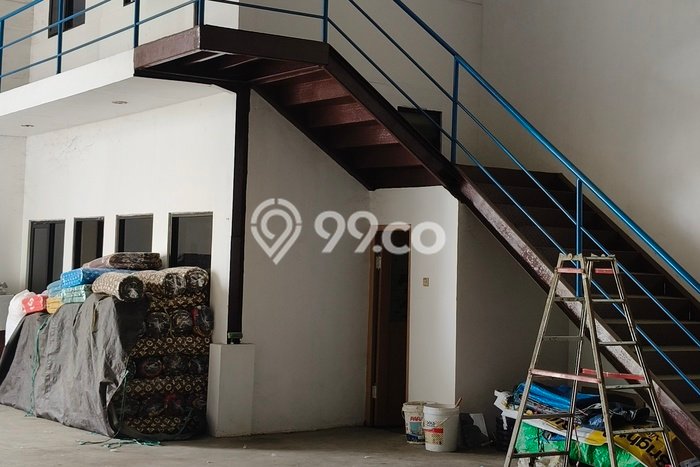 Gudang Dijual di Balikpapan LT 400m2 & LB 360m2 Lokasi Terbaik! Gudang Dijual di Balikpapan LT 400m2 & LB 360m2 Lokasi Terbaik!