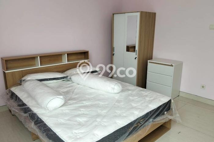 Rumah sewa siap huni 5 KT di Pakuwon City, Surabaya Rumah sewa siap huni 5 KT di Pakuwon City, Surabaya