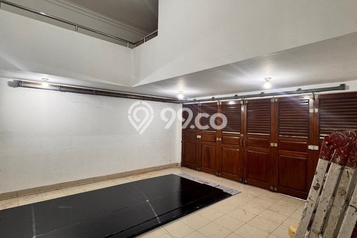 Jarang Ada! Rumah Kontrakan 6 Kamar Nyaman Siap Huni Pakuwon City Jarang Ada! Rumah Kontrakan 6 Kamar Nyaman Siap Huni Pakuwon City