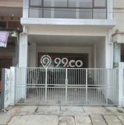 LOKASI POTENSIAL! Ruko Disewakan Kawasan Kemang, Luas 240m², Ready Bisnis LOKASI POTENSIAL! Ruko Disewakan Kawasan Kemang, Luas 240m², Ready Bisnis
