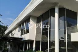 AREA BERKEMBANG! Kantor For Rent Kawasan Kemang, Luas 450m², Ready Operasional AREA BERKEMBANG! Kantor For Rent Kawasan Kemang, Luas 450m², Ready Operasional