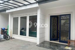 HARGA SPESIAL! Rumah di Kemang, Akses ke Pusat Kota, 3 KM, LT 140m² Bangunan 200m² HARGA SPESIAL! Rumah di Kemang, Akses ke Pusat Kota, 3 KM, LT 140m² Bangunan 200m²
