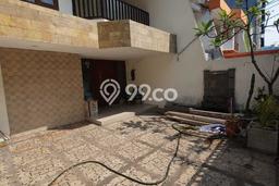 BEST OFFER! Rumah Nyaman area Kelapa Gading, Luas 120m² LB 200m² BEST OFFER! Rumah Nyaman area Kelapa Gading, Luas 120m² LB 200m²