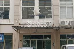 Ruko Dijual di Cipondoh Tangerang dengan Luas Bangunan 236m2 Ruko Dijual di Cipondoh Tangerang dengan Luas Bangunan 236m2
