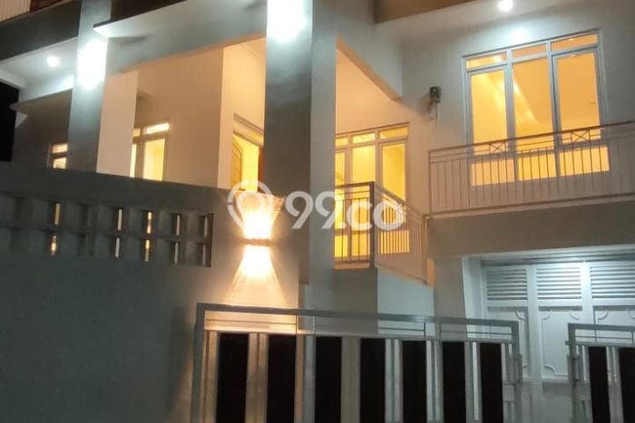 Jual Rumah Bagus Siap Huni LB 150m2 di Cilengkrang, Bandung Jual Rumah Bagus Siap Huni LB 150m2 di Cilengkrang, Bandung