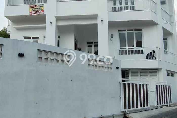 Jual Rumah Bagus Siap Huni LB 150m2 di Cilengkrang, Bandung Jual Rumah Bagus Siap Huni LB 150m2 di Cilengkrang, Bandung