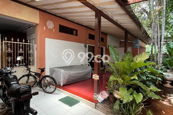 For Sale! Premium House LT 272m2 Desain Elegan di Gandaria For Sale! Premium House LT 272m2 Desain Elegan di Gandaria