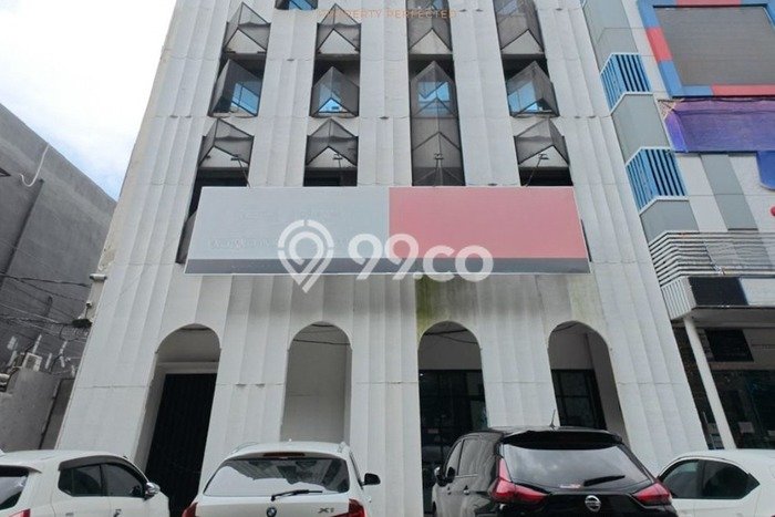 Unit Komersial Dijual di Jakarta Selatan LT 570m2 & LB 1350m2 Unit Komersial Dijual di Jakarta Selatan LT 570m2 & LB 1350m2