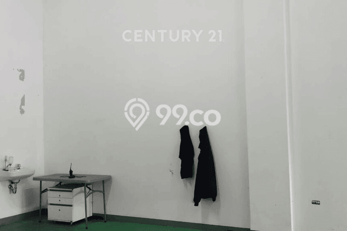 Unit Gudang Disewakan di Kranji di Area Ramai & Strategis Unit Gudang Disewakan di Kranji di Area Ramai & Strategis