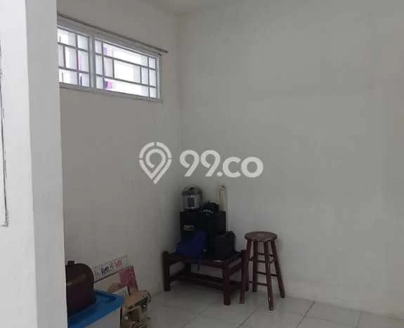 Lokasi terbaik! Rumah siap pakai dikontrakkan di Cakung LB 100m2 Lokasi terbaik! Rumah siap pakai dikontrakkan di Cakung LB 100m2