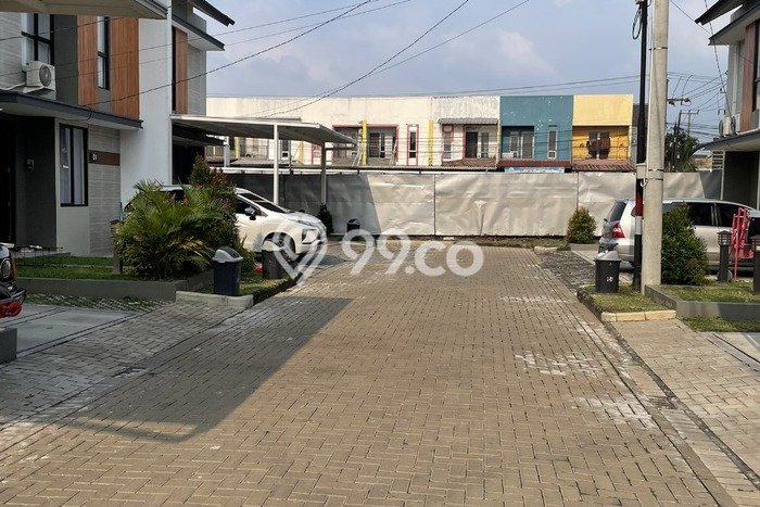 For Sale Rumah 3 Kamar Lokasi Strategis Nyaman dan Strategis di Mustikajaya For Sale Rumah 3 Kamar Lokasi Strategis Nyaman dan Strategis di Mustikajaya