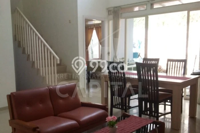 Disewakan Cepat Rumah Kondisi Bagus di Area Coblong, Bandung Disewakan Cepat Rumah Kondisi Bagus di Area Coblong, Bandung
