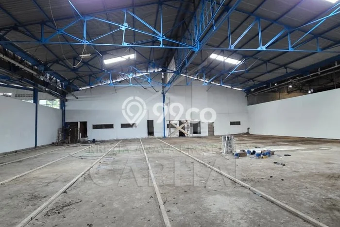 Disewakan Gudang di Kawasan Ramai Leuwi Gajah Luas 1600m2 Disewakan Gudang di Kawasan Ramai Leuwi Gajah Luas 1600m2