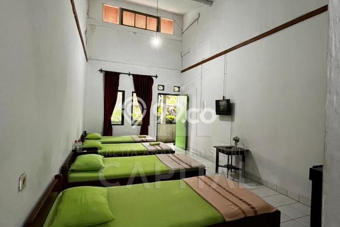 LOKASI PREMIUM! Hotel di , Luas 2000m2m², Pusat Komersial LOKASI PREMIUM! Hotel di , Luas 2000m2m², Pusat Komersial