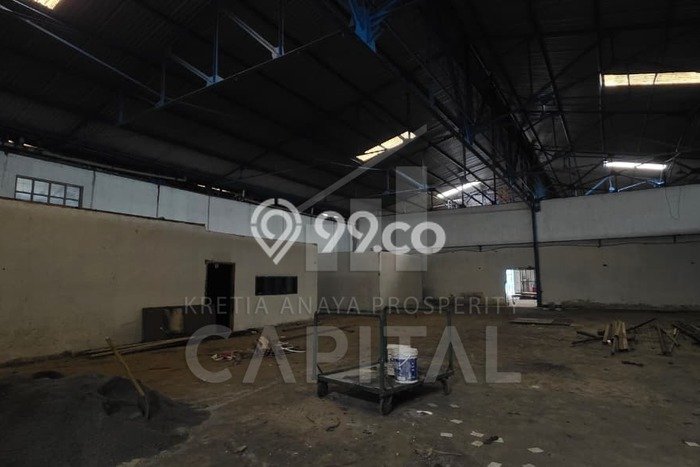 Disewakan Gudang di Kawasan Ramai Leuwi Gajah Luas 1600m2 Disewakan Gudang di Kawasan Ramai Leuwi Gajah Luas 1600m2