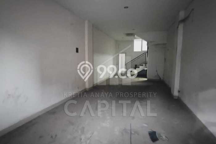 Unit Ruko Dijual di Bandung LT 71m2 & LB 183m2 Unit Ruko Dijual di Bandung LT 71m2 & LB 183m2