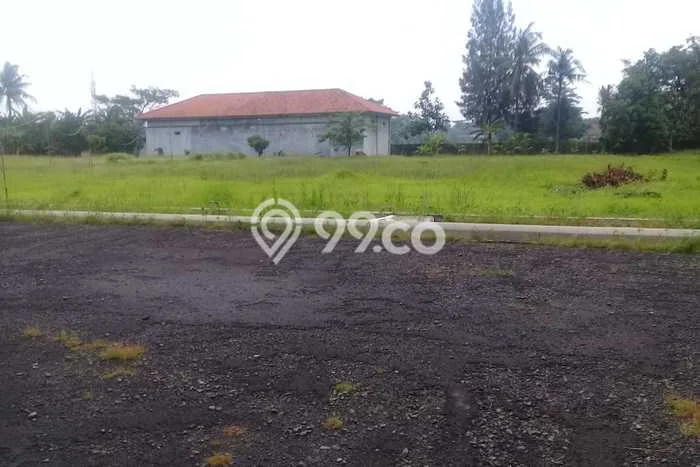 Lahan Strategis di Jati Uwung Dijual dengan Luas 27500m2 Lahan Strategis di Jati Uwung Dijual dengan Luas 27500m2