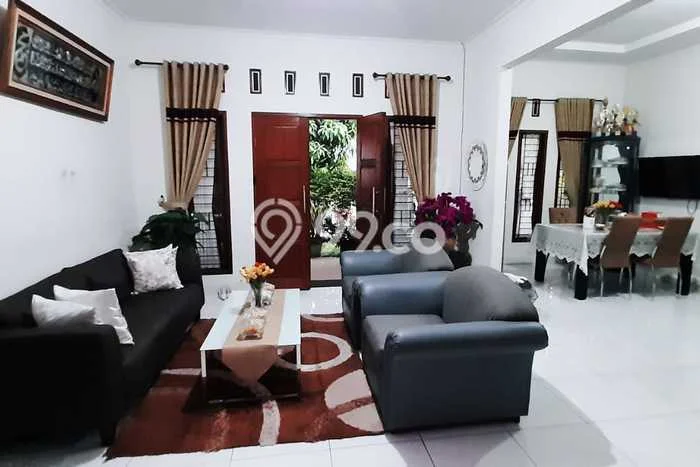 Dijual Cepat Rumah Bagus Siap Huni LB 105m2 di Tapos, Depok Dijual Cepat Rumah Bagus Siap Huni LB 105m2 di Tapos, Depok