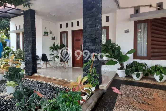 Dijual Cepat Rumah Bagus Siap Huni LB 105m2 di Tapos, Depok Dijual Cepat Rumah Bagus Siap Huni LB 105m2 di Tapos, Depok