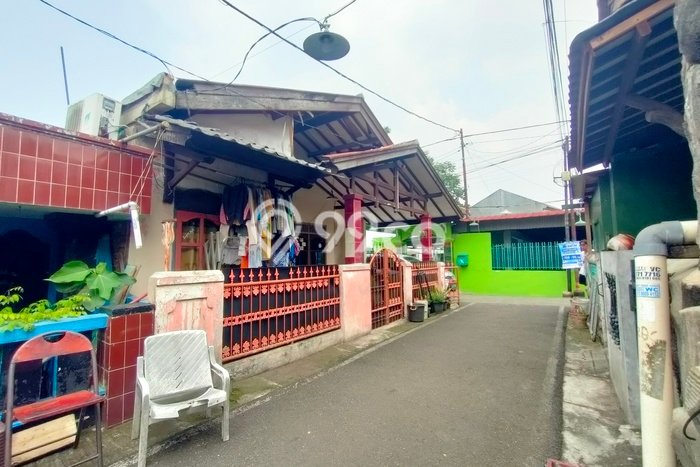 For Sale Hunian Rumah Terawat 2 KT di Sukmajaya, Depok For Sale Hunian Rumah Terawat 2 KT di Sukmajaya, Depok