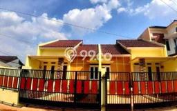 Dijual Hunian Rumah Terawat 2 KT di Rangkapanjaya, Depok Dijual Hunian Rumah Terawat 2 KT di Rangkapanjaya, Depok