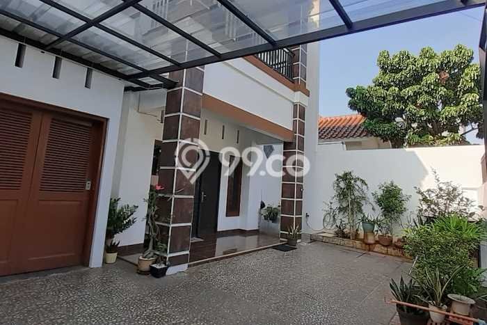 For Sale! Luxury House LT 200m2 Desain Elegan di Kav DKI For Sale! Luxury House LT 200m2 Desain Elegan di Kav DKI