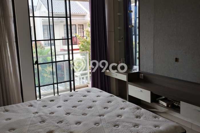 Rumah Strategis Modern Lb 100m2 di Cipondoh, Tangerang Rumah Strategis Modern Lb 100m2 di Cipondoh, Tangerang