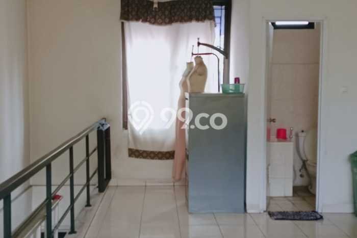 PELUANG EMAS! Ruko di Graha Raya, Luas 90m², Potensi Sewa Tinggi PELUANG EMAS! Ruko di Graha Raya, Luas 90m², Potensi Sewa Tinggi