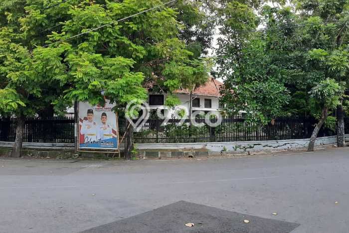 Dijual Hunian Mewah dengan Fasilitas Sekitar Lengkap di Wonokromo, Surabaya Dijual Hunian Mewah dengan Fasilitas Sekitar Lengkap di Wonokromo, Surabaya