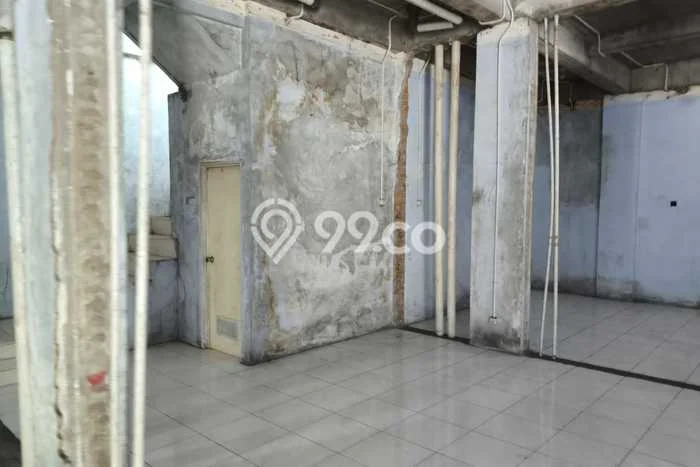 Ruko disewakan di Cibinong Bogor dengan luas bangunan 144m2 Ruko disewakan di Cibinong Bogor dengan luas bangunan 144m2
