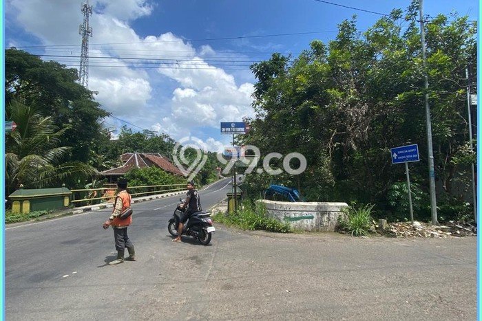 Kavling Tanah untuk Dijual di Maguwoharjo, Yogyakarta, Luas 134m2 Kavling Tanah untuk Dijual di Maguwoharjo, Yogyakarta, Luas 134m2
