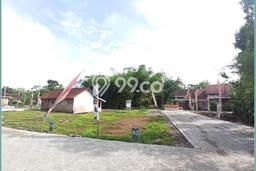 Lahan untuk Dijual Lokasi Umbulharjo, Yogyakarta Luas 72m2 SHM Lahan untuk Dijual Lokasi Umbulharjo, Yogyakarta Luas 72m2 SHM