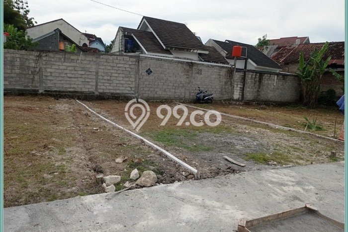 Kavling Tanah Dijual di Bantul, Bantul, Luas 153m2 Area Strategis Kavling Tanah Dijual di Bantul, Bantul, Luas 153m2 Area Strategis