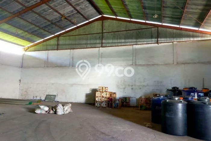 Gudang Disewa di Bitung dengan LB 1000m2 Area Komersial Ramai Gudang Disewa di Bitung dengan LB 1000m2 Area Komersial Ramai