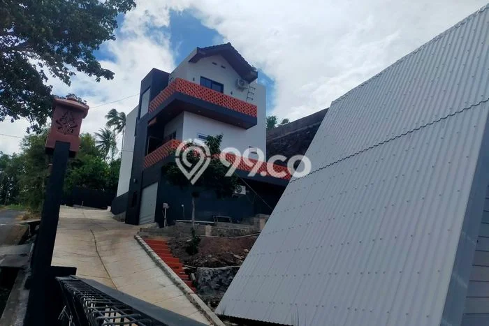 Dijual Rumah 4 Kamar Lokasi Strategis Nyaman dan Strategis di Malalayang Dijual Rumah 4 Kamar Lokasi Strategis Nyaman dan Strategis di Malalayang