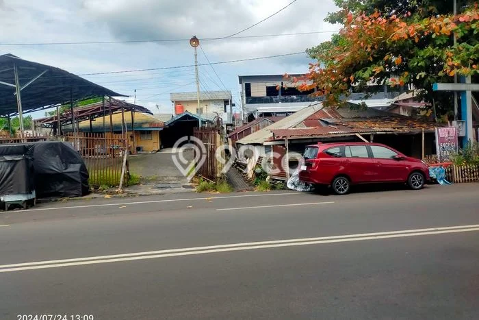 Lahan Strategis di Tuminting Manado Disewakan dengan Luas 1800m2 Lahan Strategis di Tuminting Manado Disewakan dengan Luas 1800m2