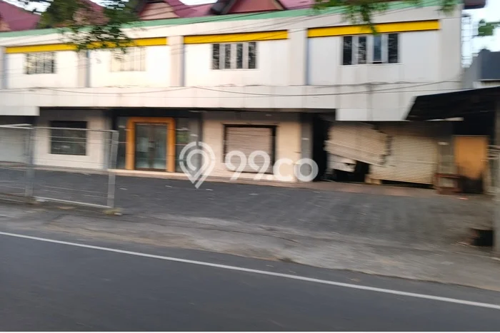 Gudang paling strategis disewakan di Tikala Manado Gudang paling strategis disewakan di Tikala Manado