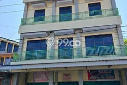 Area Ramai! Ruko Dijual di Mapanget untuk Bisnis Luas Bangunan 460m2 Area Ramai! Ruko Dijual di Mapanget untuk Bisnis Luas Bangunan 460m2