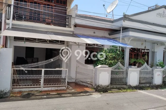 Jual Rumah Bagus Siap Huni LB 300m2 di Sario, Manado Jual Rumah Bagus Siap Huni LB 300m2 di Sario, Manado