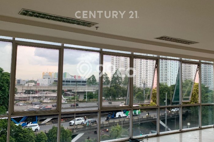 Kantor disewakan di Jatinegara Jakarta Timur dengan luas bangunan 156m2 Kantor disewakan di Jatinegara Jakarta Timur dengan luas bangunan 156m2