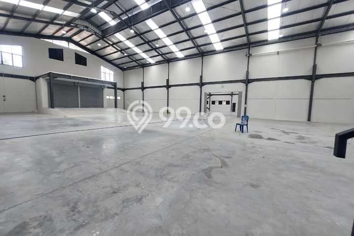 Gudang Disewa di Pulo Gadung, Jakarta Timur, LT 2500m2 / LB 840m2 Gudang Disewa di Pulo Gadung, Jakarta Timur, LT 2500m2 / LB 840m2